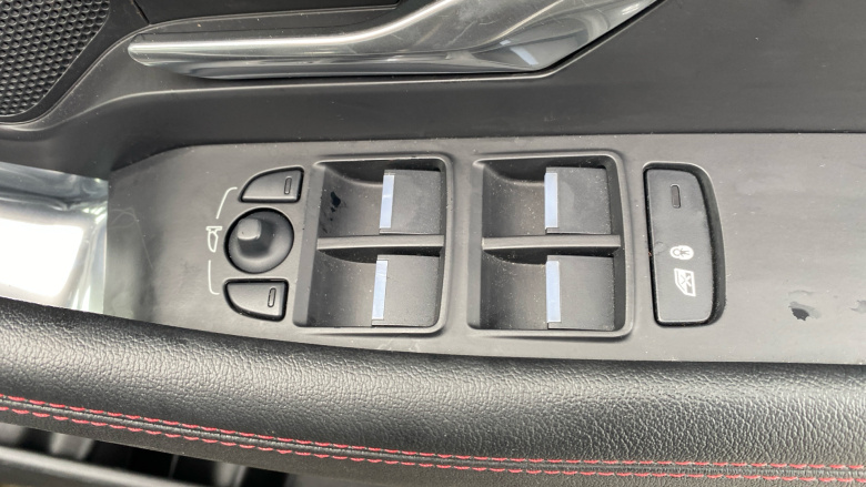 Jaguar E-Pace 2.0 [200] Chequered Flag Edition 5dr Auto Petrol Estate